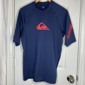 Men’s sz XL Quicksilver Short Sleeve Rash Guard